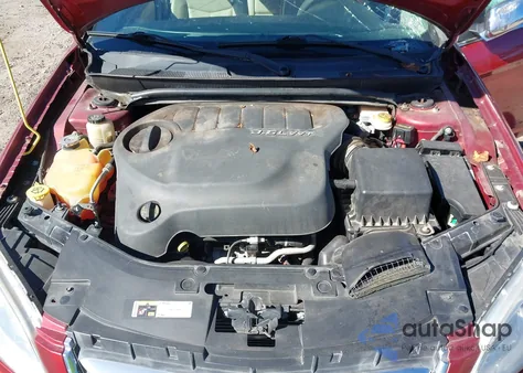 2014 Chrysler 200 Limited z USA, uszkodzony, nr VIN 1C3CCBCG0EN180460